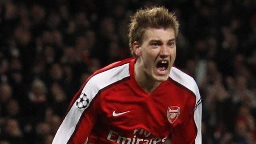 Nicklas Bendter con el Arsenal