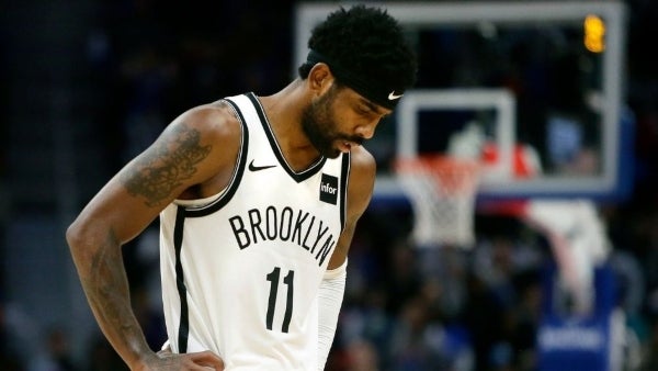 Kyrie Irving en un partido con los Nets