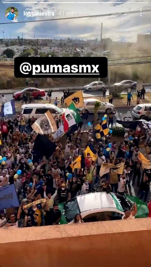 Aficionados de Pumas se reunieron en el hotel de concentración