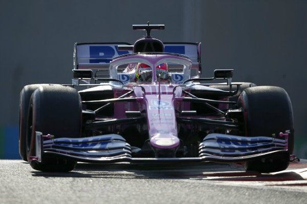 Sergio Pérez en el circuito de Yas Marina