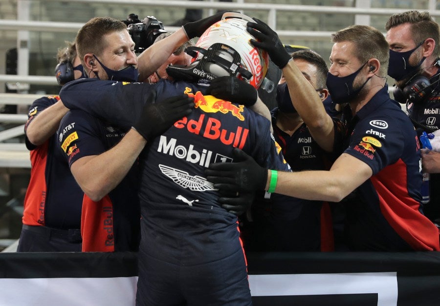 Max Verstappen celebrando la victoria