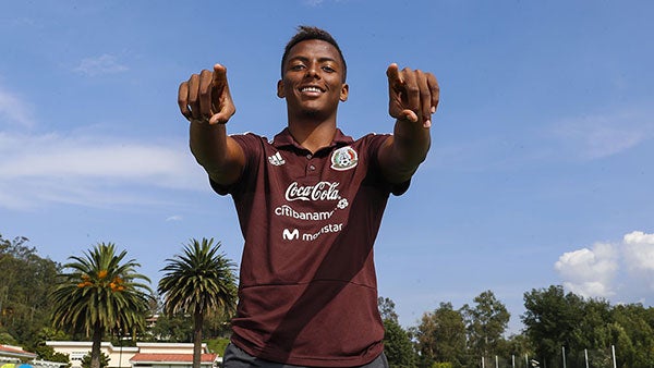 El exjugador del Porto en el CAR