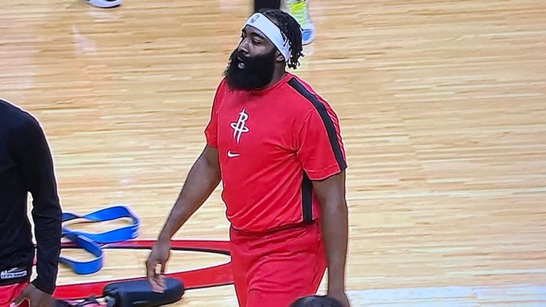 James Harden en juego de pretemporada de los Rockets