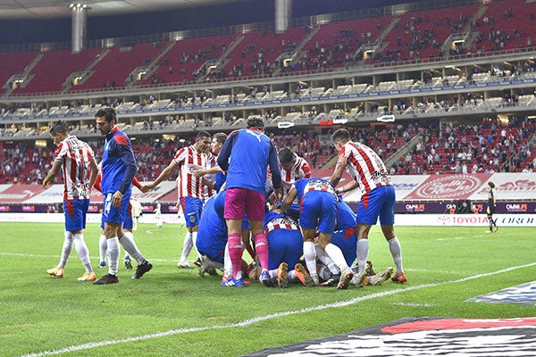 El festejo de uno de los goles contra América