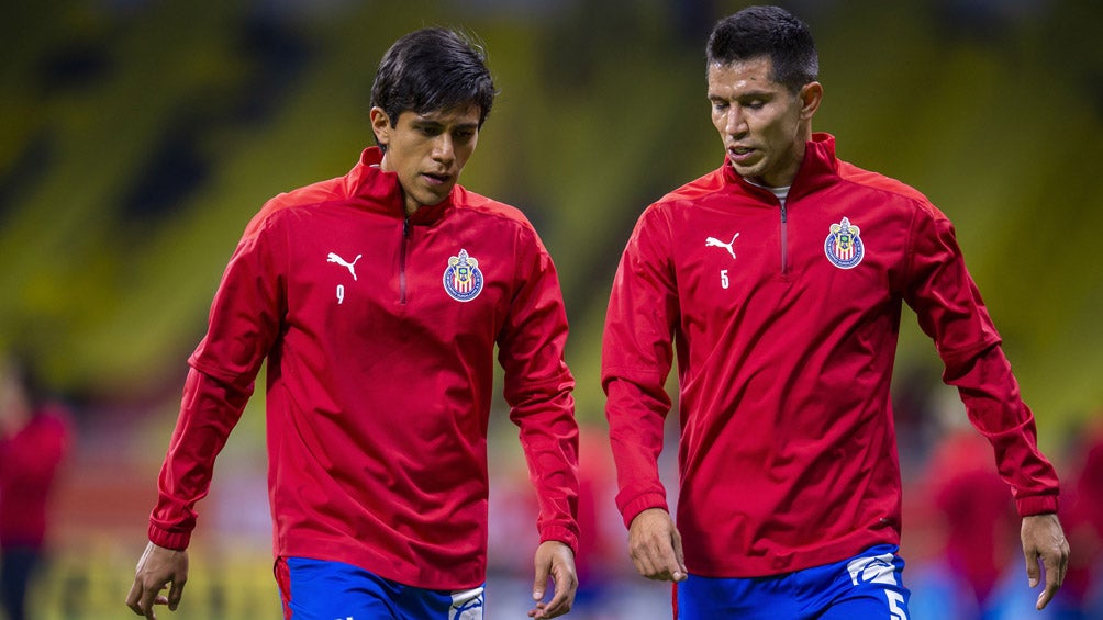 Jesús Molina y JJ Macías previo a un duelo en Liga MX 