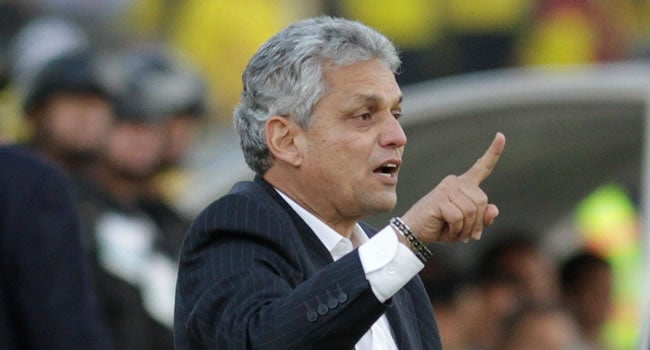 Reinaldo Rueda en partido