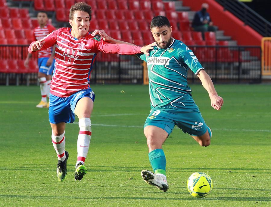 Granada derrotó al Betis 