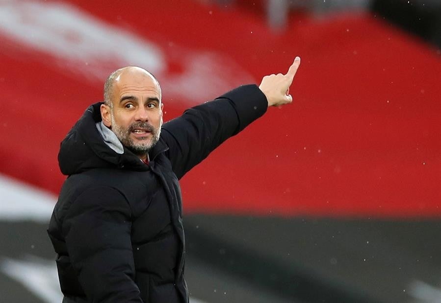 Guardiola durante un partido con Manchester City