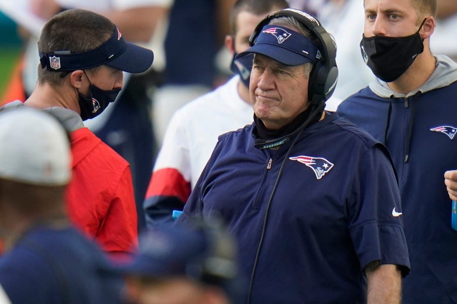 Bill Belichick en el partido entre Patriots y Miami