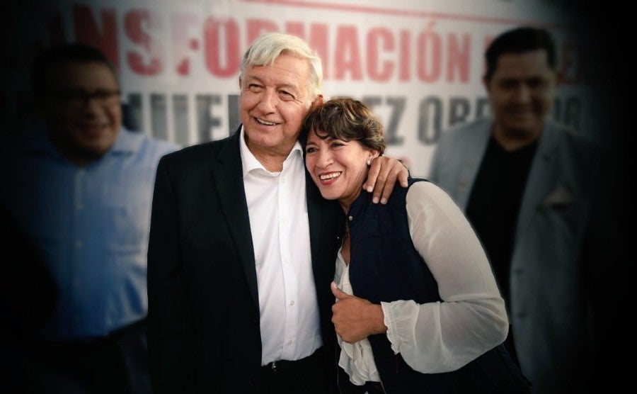 Delfina Gómez junto a López Obrador