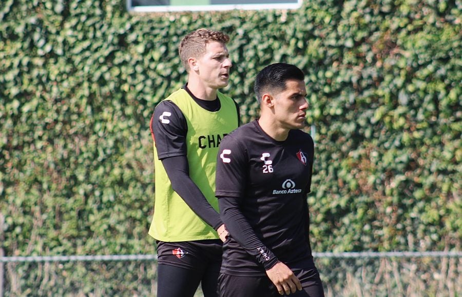 Julio Furch durante un entrenamiento con Atlas