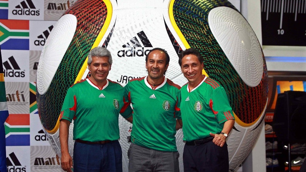 Luis Flores junto a Negrete y Potro Gutiérrez