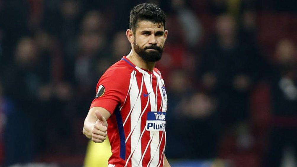 Diego Costa durante un duelo con el Atlético de Madrid 