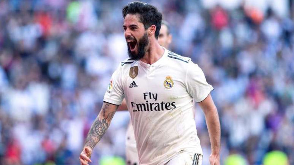 Isco Alarcón festeja un gol con el Real Madrid 