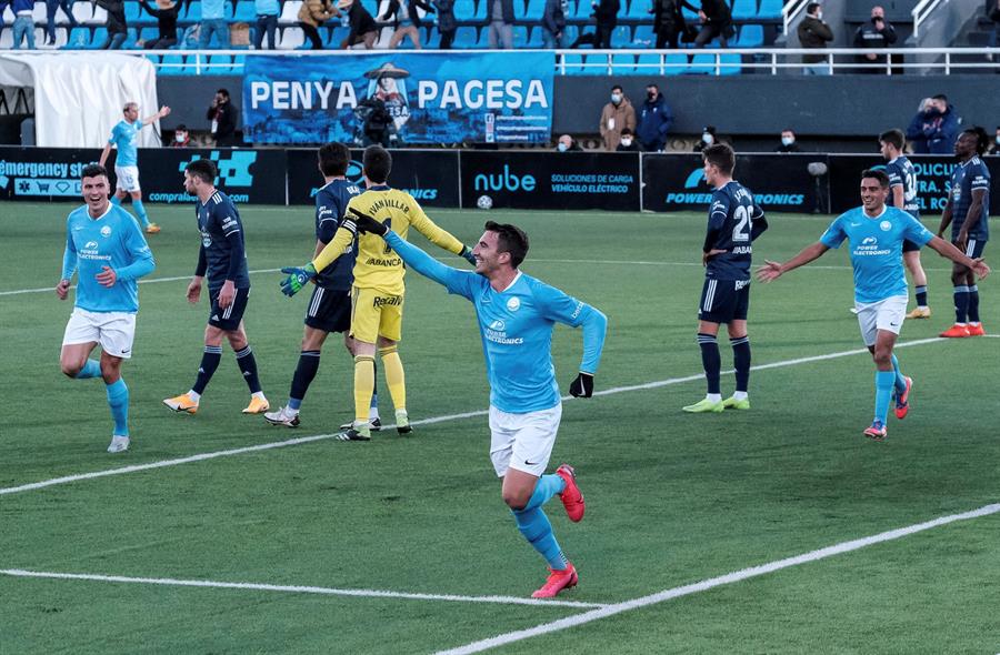 Javi Pérez festeja su anotación en Copa del Rey