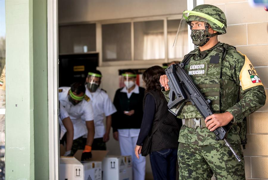 Las vacunas ya están en México 