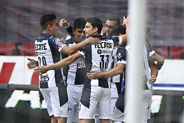 El festejo del gol de Rayados