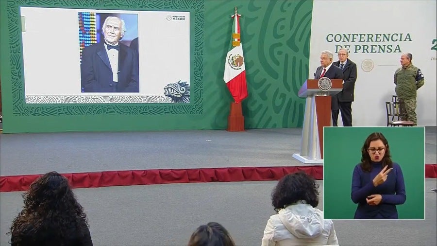 AMLO recordando a Jorge Arvizu en conferencia de prensa