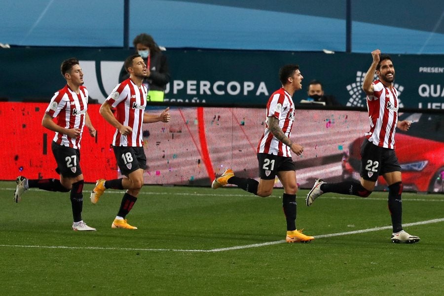 Raúl García festejando un gol conseguido