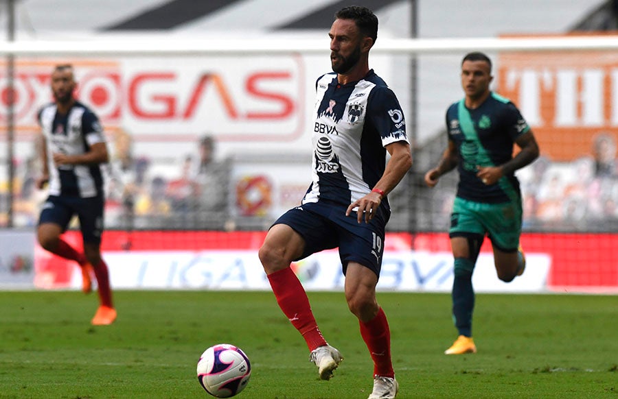 Layún en juego de Monterrey