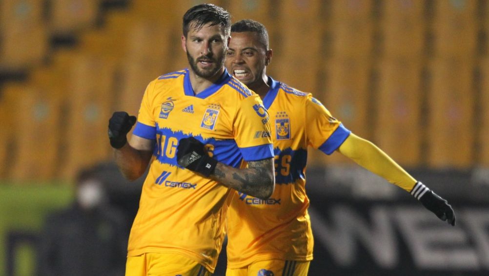 André-Pierre Gignac en un partido de Tigres