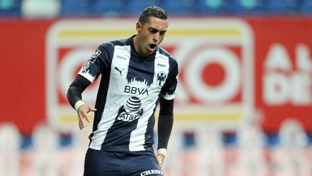 Funes Mori en partido con Rayados 