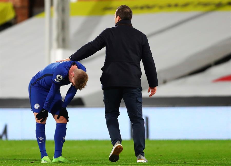 Frank Lampard y Timo Werner tras una derrota 