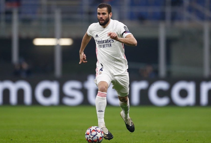 Nacho en un partido de Champions League con el Real Madrid