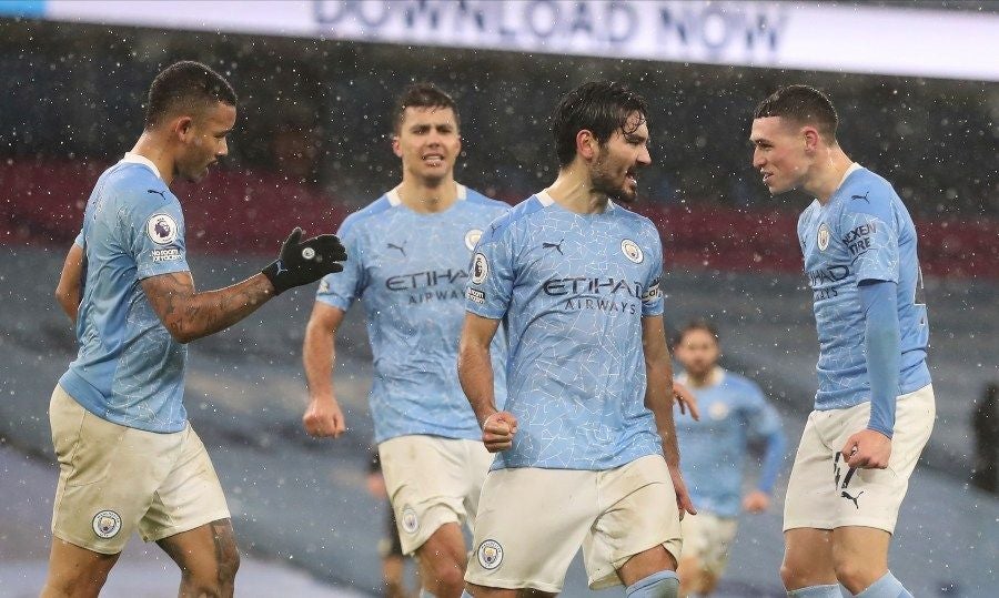 Jugadores del Manchester City celebrando el gol del triunfo