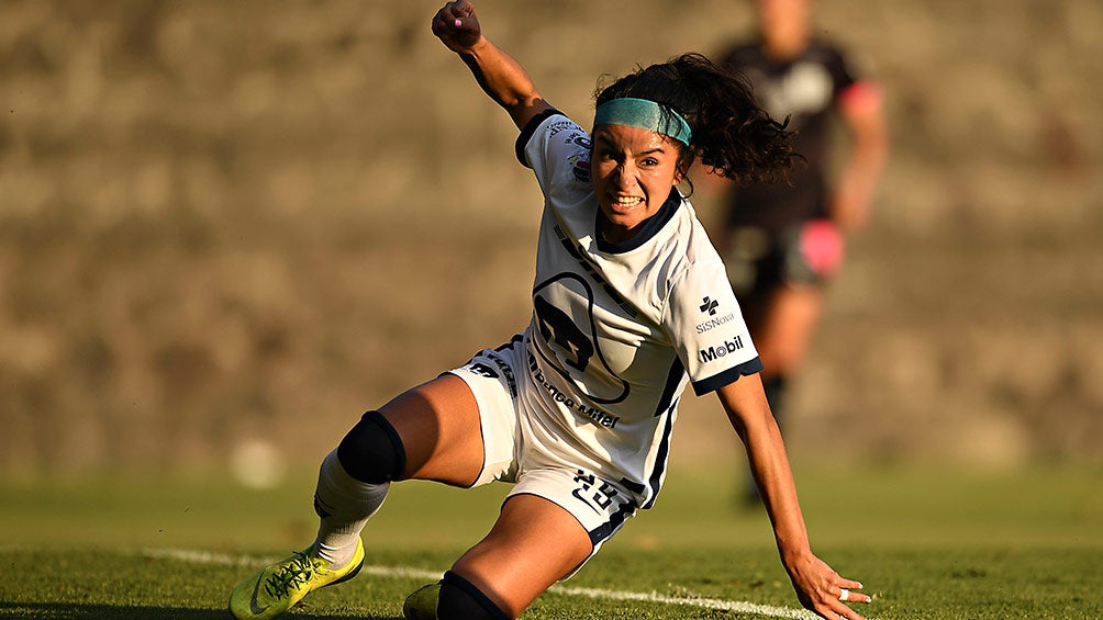 Campa celebra su gol contra Monterrey