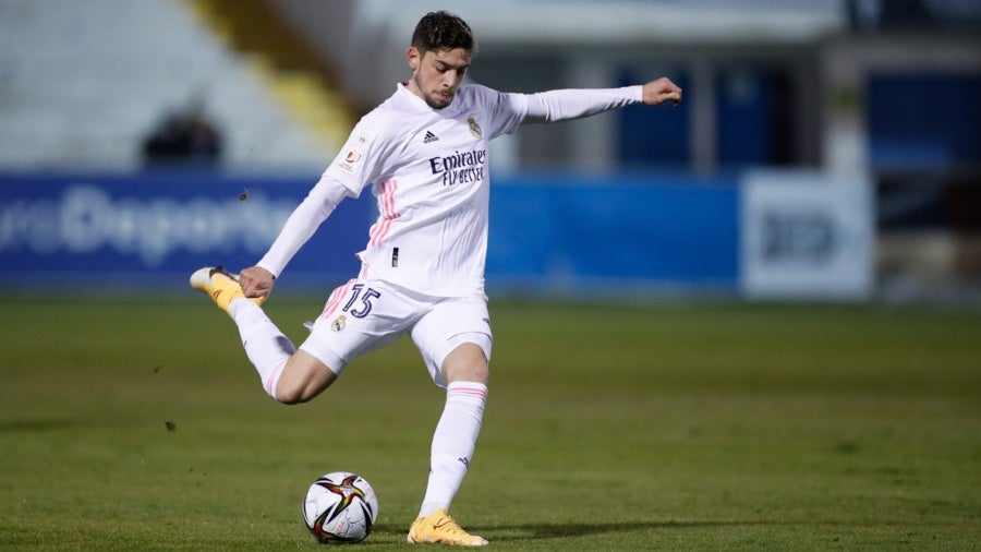 Valverde en el partido entre el Real Madrid y el Alcoyano