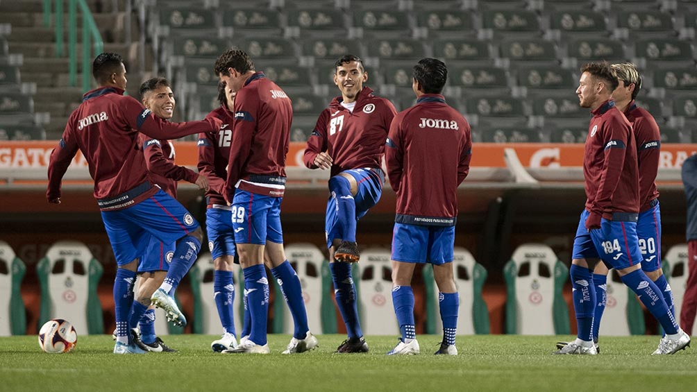 Jugadores de Cruz Azul previo al partido contra Santos