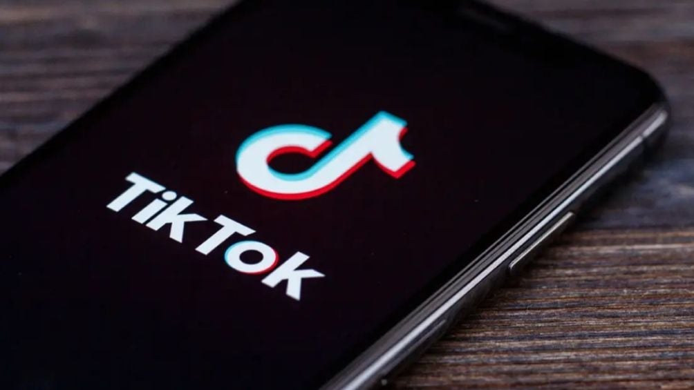 Italia bloqueó TikTok hasta el 15 de febrero 