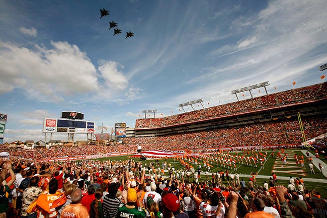 Partido en el Raymond James Stadium, previo a la pandemia