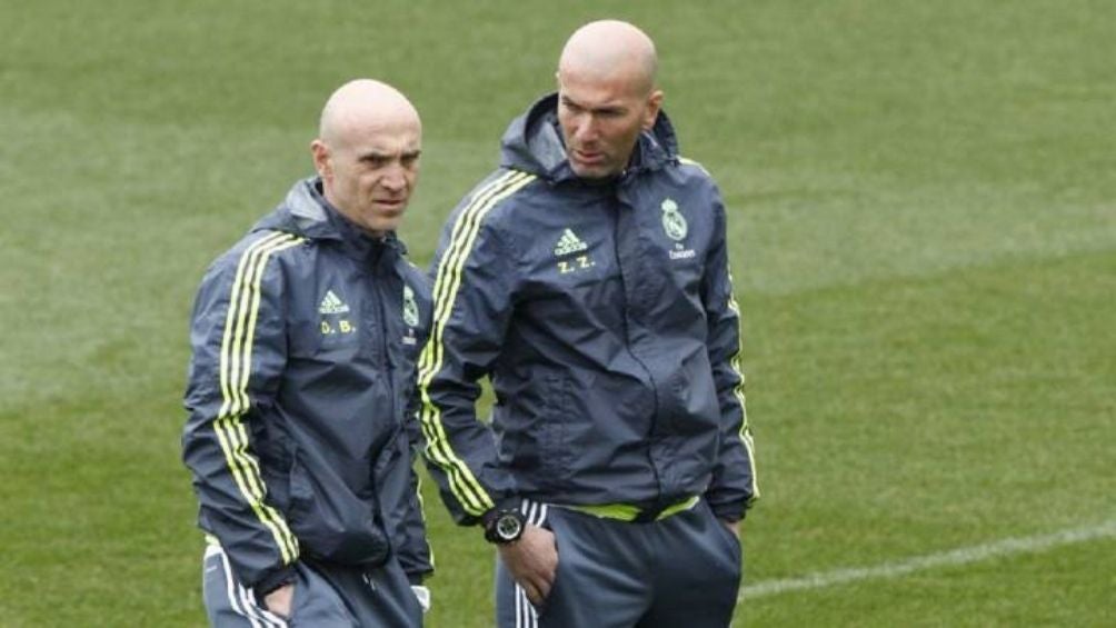 Bettoni con Zidane durante un entrenamiento 