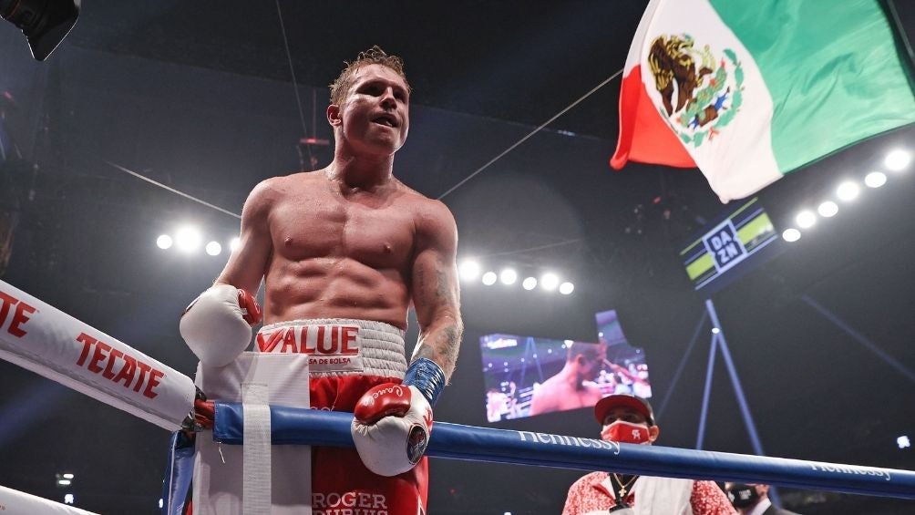 Canelo Álvarez peleará contra Saunders en mayo