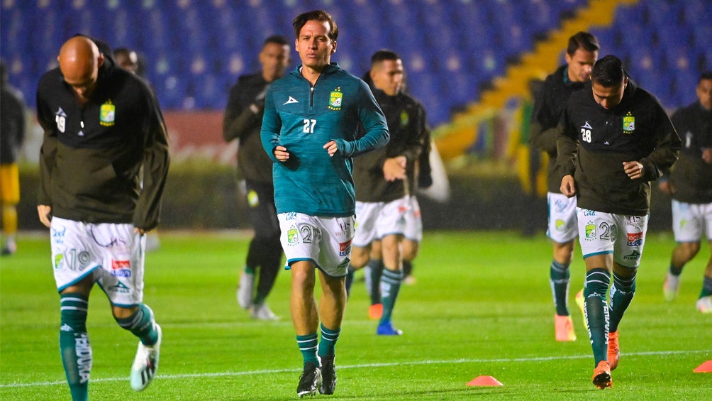 Calentamiento de León previo a juego ante Tigres