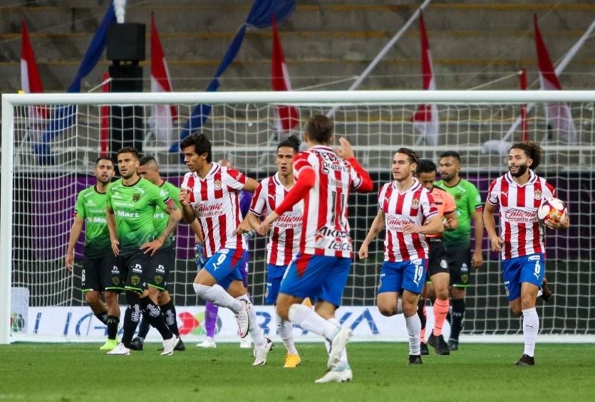 JJ Macías logró el gol de Chivas 