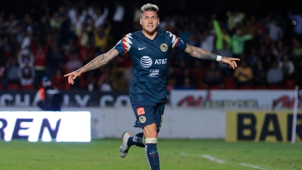 Nico Castillo podría volver pronto a las canchas 