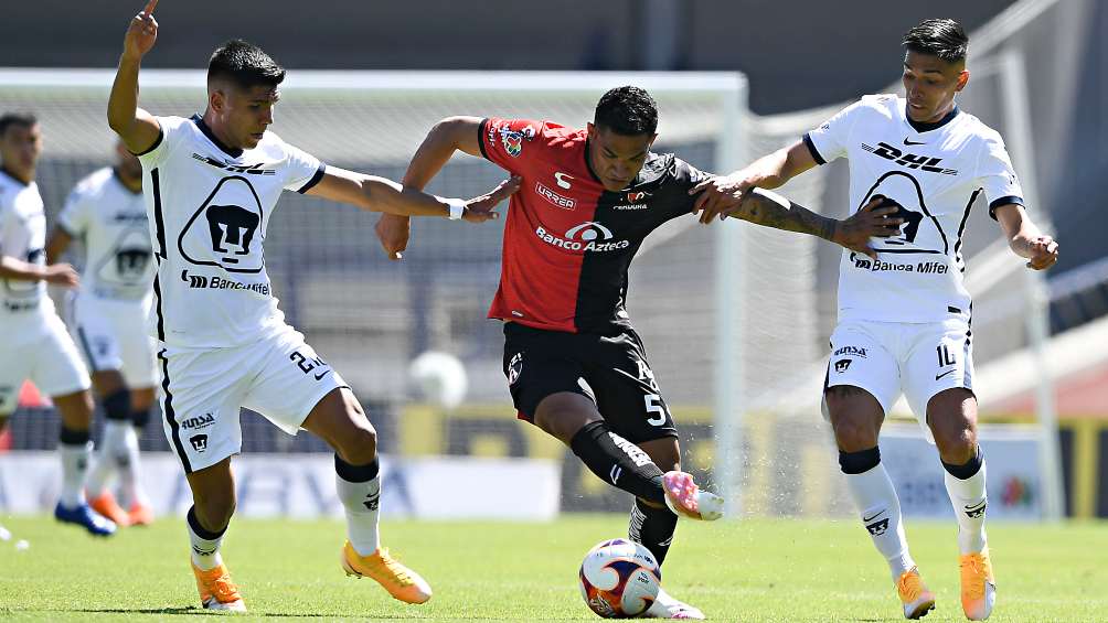 Acción en el Pumas 0-0 Atlas