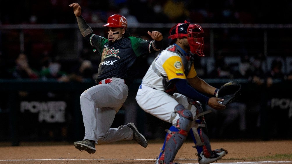 Serie del Caribe: México remontó e inició con victoria ante Colombia