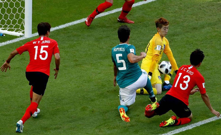 Jo Hyeon-woo en partido con la selección de Corea del Sur ante Alemania