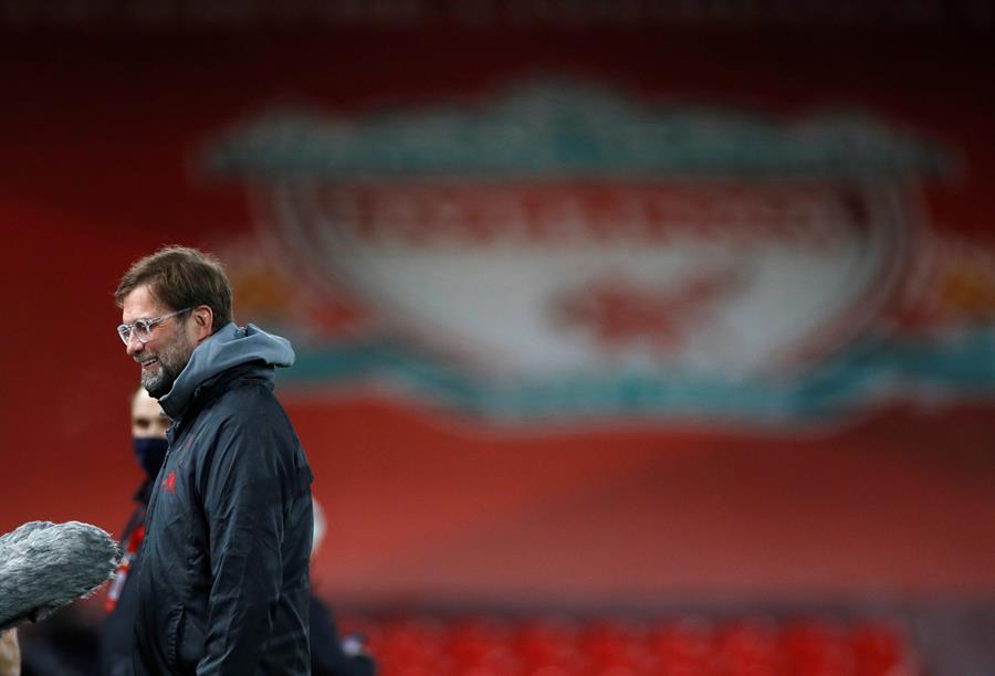 Jürgen Klopp durante un partido de Liverpool