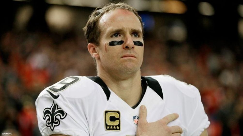 Brees en un partido con Saints 