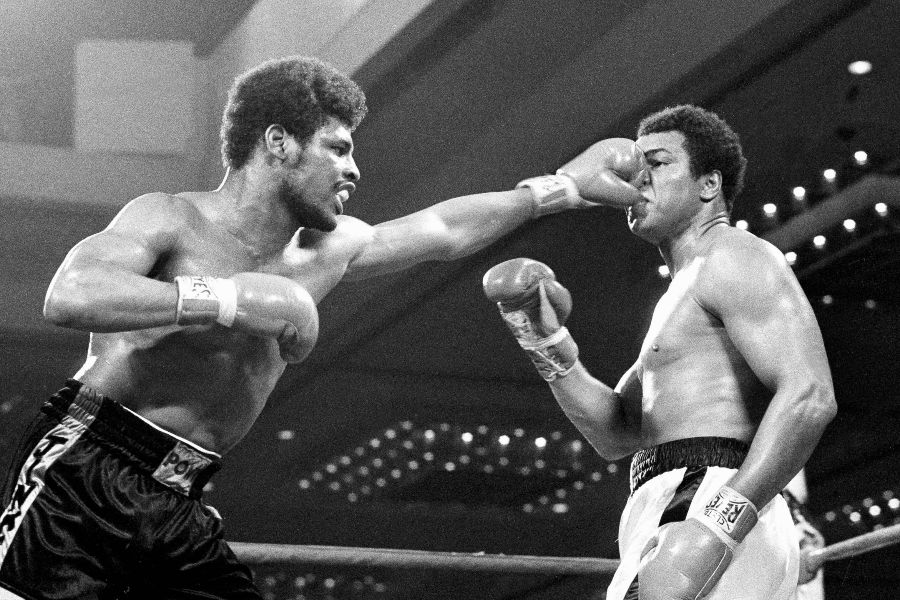 Leon Spinks ante Muhammad Ali