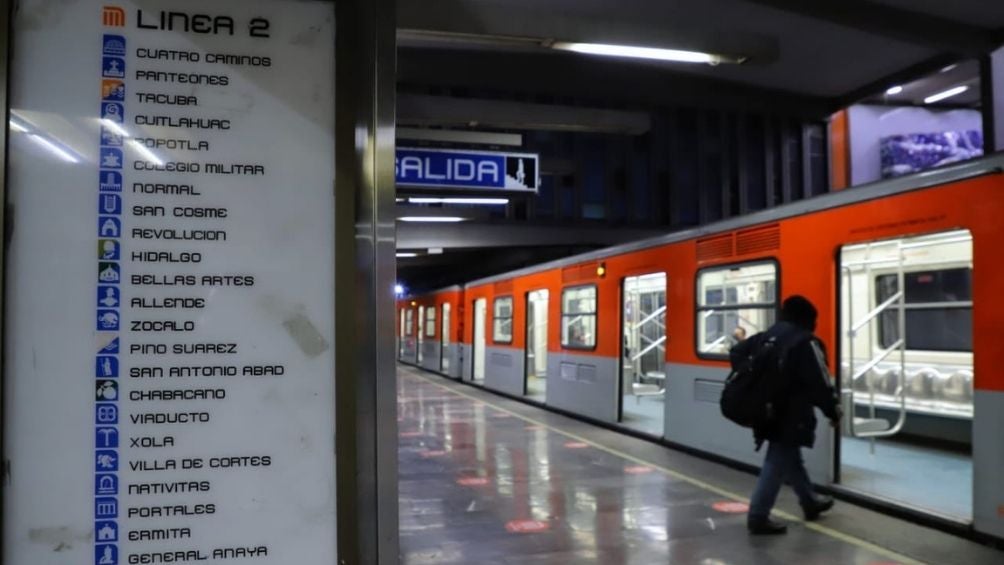 Línea 2 del Metro volvió a operar 