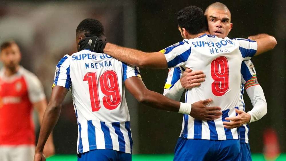 Jugadores de Porto en festejo