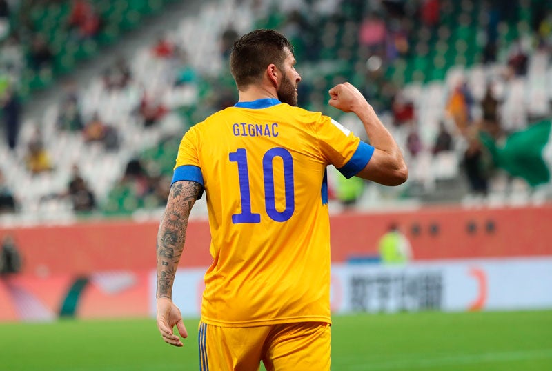 Algoz no Mundial de Clubes de 2020, Gignac faz golaço no México e