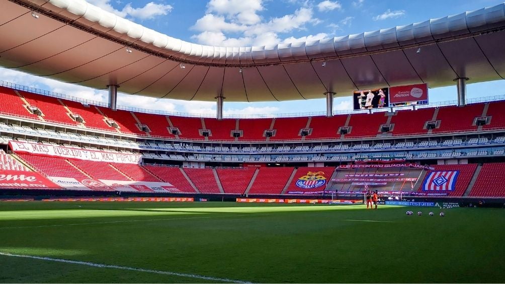 Estadio Akron podría volver a lucir con público