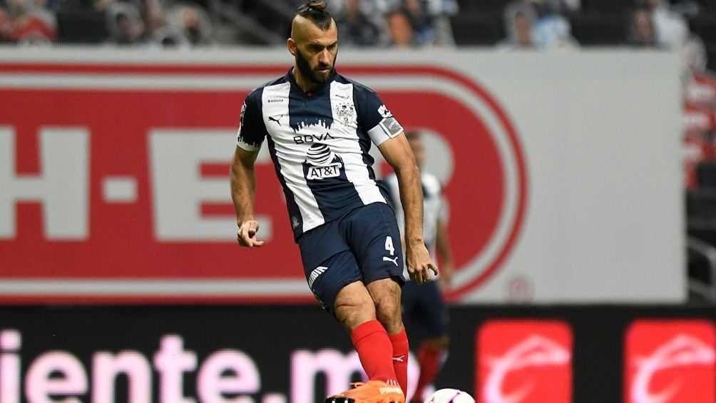 Sánchez en un partido con Monterrey